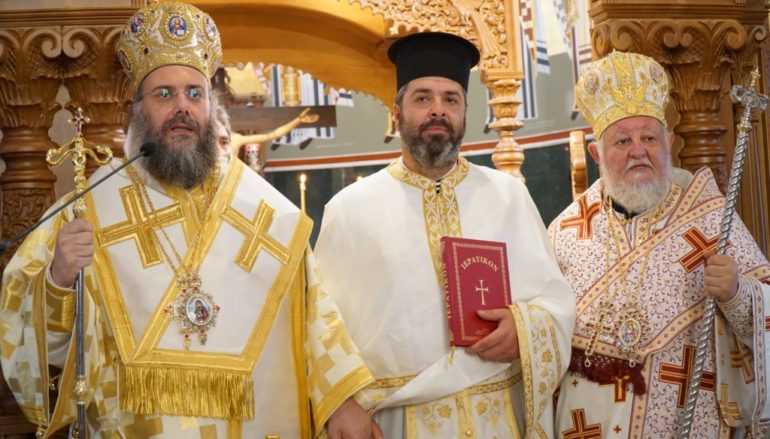 Χειροτονία Πρεσβυτέρου από τον Μητροπολίτη Τρίκκης