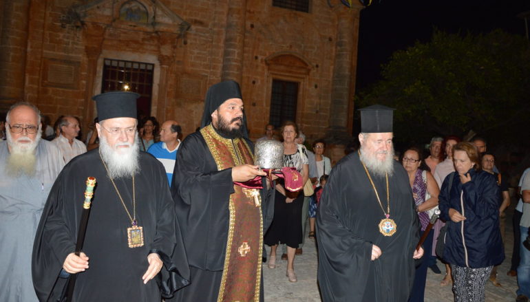 Αναχώρησε η Τιμία Κάρα της Αγίας Υπομονής από την Κρήτη