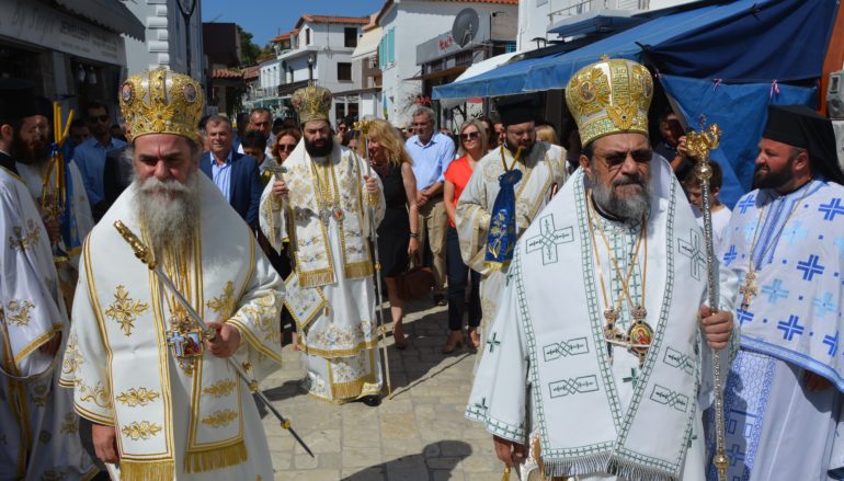 Η Φοινικούντα εόρτασε την Πολιούχο της Παναγία Τριχερούσα