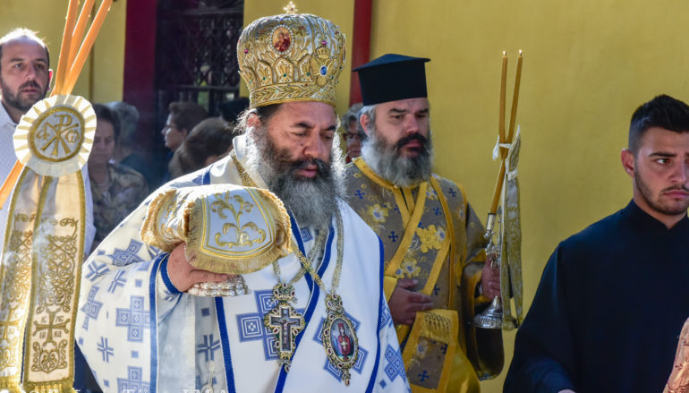 Εγκαίνια Ι. Ναού από τον Μητροπολίτη Λαγκαδά