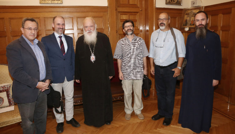 Μέλη του Συνδέσμου “ΚΑΙΡΟΣ” στον Αρχιεπίσκοπο