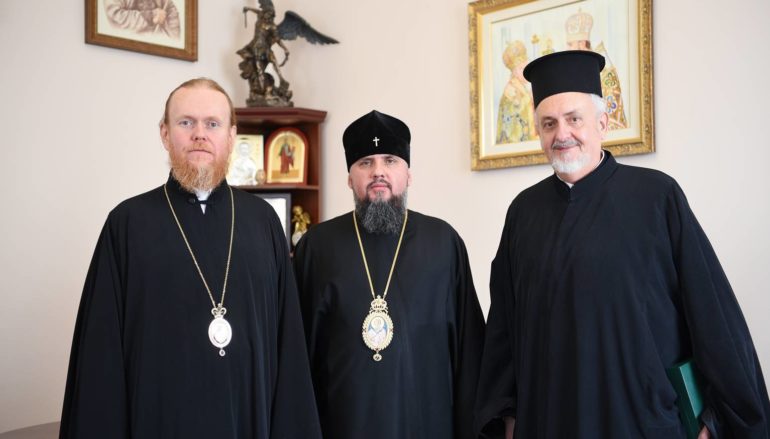 Ο Μητροπολίτης Κιέβου και Πάσης Ουκρανίας στον Μητροπολίτη Γαλλίας