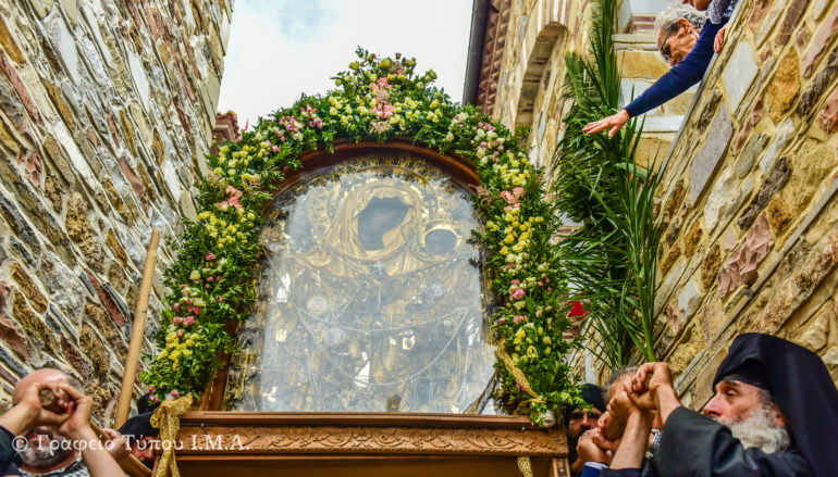 Με λαμπρότητα πανηγύρισε η Ι. Μονή Παναγίας Θεοσκεπάστου Σοχού