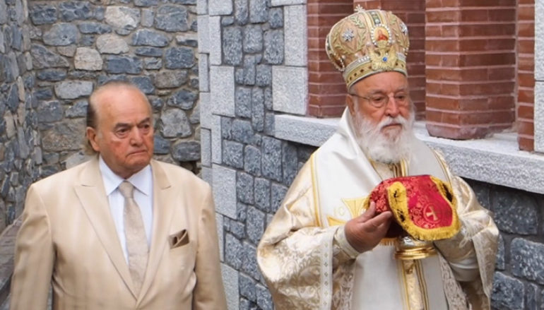 Εγκαίνια Ναού από τον Μητροπολίτη Μαντινείας