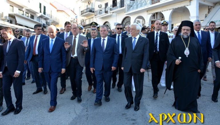 Λαμπρή η Επέτειος της Ναυμαχίας του Ναυαρίνου στην Πύλο