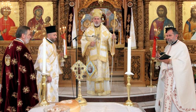 Ο Αρχιεπίσκοπος Θυατείρων Νικήτας στο Harrow ΒΔ Λονδίνου