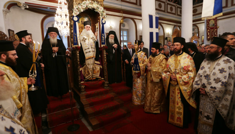 Ενθρονίστηκε ο νέος Μητροπολίτης Λήμνου Ιερόθεος