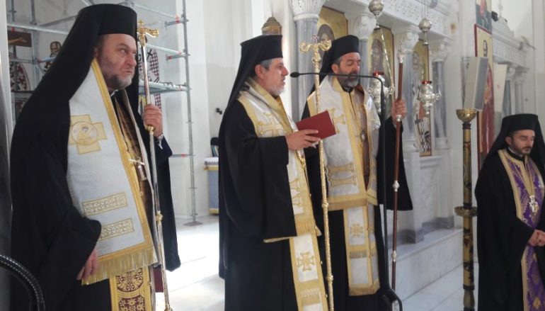 Η Εξόδιος Ακολουθία της μητρός του Μητροπολίτη Διαυλείας Αλεξίου