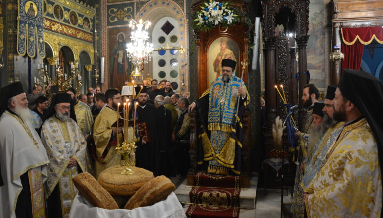 Λαμπρός Αρχιερατικός Εσπερινός του Αγίου Νικολάου στην Καλαμάτα