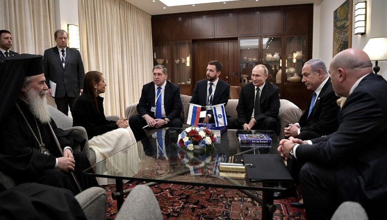 Ο Ιεροσολύμων Θεόφιλος στη συνάντηση με τον Πούτιν και τη μητέρα της Ναάμα Ισσαχάρ