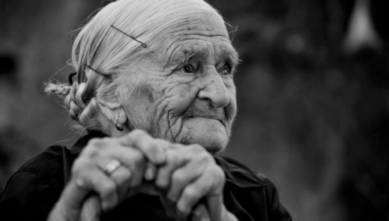 Στο νέο δάσκαλο που ρωτά αν υπάρχουν σήμερα πραγματικοί χριστιανοί