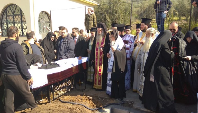 Εξόδιος Ακολουθία της Καθηγουμένης της Ι. Μονής Αγ. Συμεών Μεσολογγίου