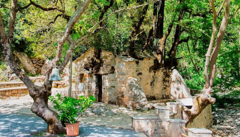 Αφιέρωμα στην Αγία Θεοδώρα εν Βάστα