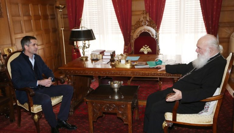 Στον Αρχιεπίσκοπο ο Δήμαρχος Αθηναίων Κώστας Μπακογιάννης