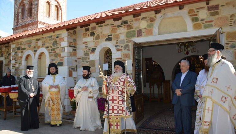 Κυριακή των Μυροφόρων στην Ι. Μητρόπολη Νεαπόλεως