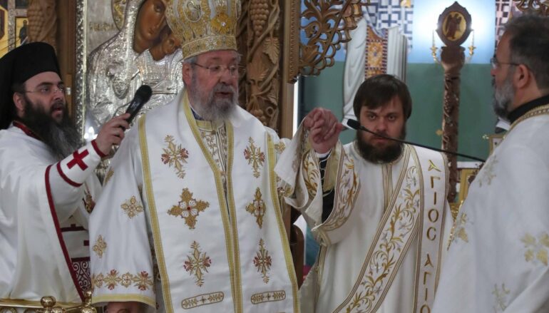 Χειροτονία Διακόνου από τον Αρχιεπίσκοπο Κύπρου Χρυσόστομο