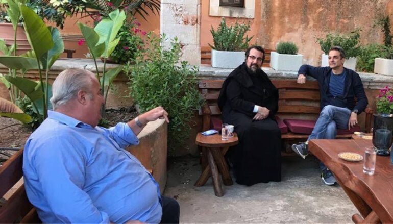 Ο Πρωθυπουργός στην Ι. Μονή Αγίας Τριάδος Τζαγκαρόλων στα Χανιά
