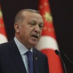 Ερντογάν: “Κανείς δεν έχει δικαίωμα να παρεμβαίνει στους χώρους προσευχής της χώρας μας”