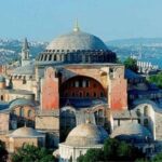 UNESCO: “Μνημείο Παγκόσμιας Πολιτιστικής Κληρονομιάς η Αγία Σοφία”