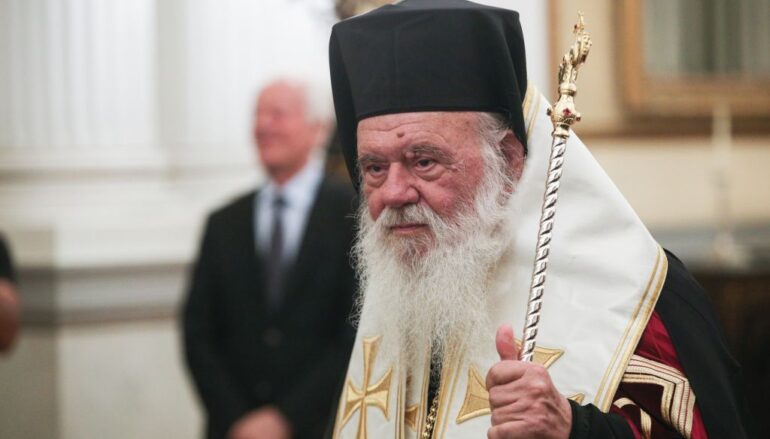 Αρχιεπίσκοπος για πανδημία: “Η Εκκλησία οφείλει να αρθεί στο ύψος των περιστάσεων”