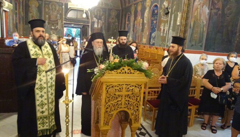 Τελευταία Παράκληση στην Παναγία από τον Μητροπολίτη Κορίνθου