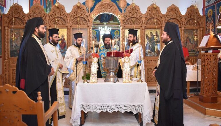 Θυρανοίξια ανακαινισθέντος Ναού από τον Μητροπολίτη Μαρωνείας