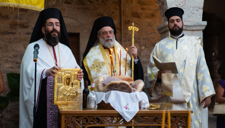 Ο πανηγυρικός Εσπερινός στην Ιερά Μονή Βουλκάνου Μεσσηνίας