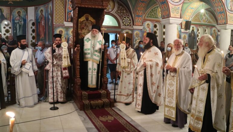 Αρχιερατικός Εσπερινός του Αγίου Αρσενίου του Νέου στην Πάρο