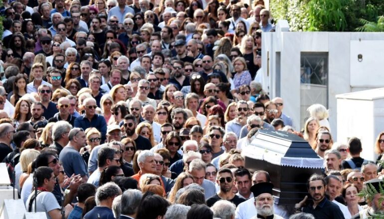 Αναστολή ταφών ανά την επικράτεια;