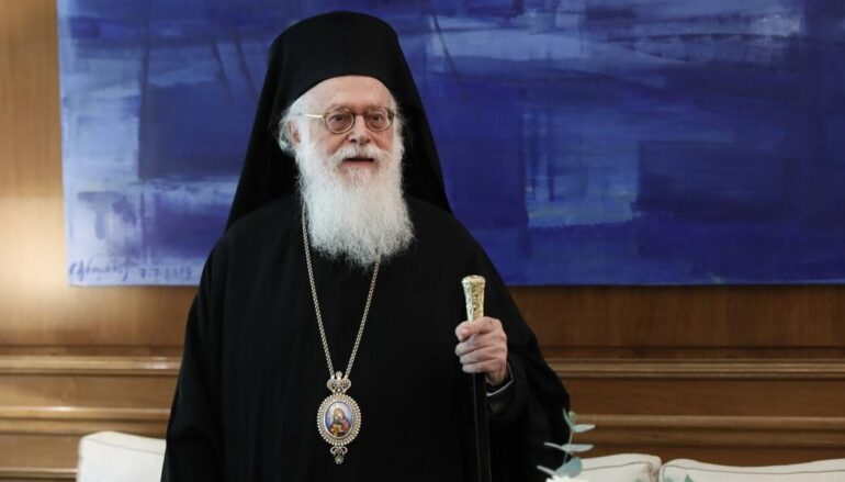 Ο Υπουργός Αποδήμων της Αλβανίας ευχαρίστησε τον Αρχιεπίσκοπο Αναστάσιο