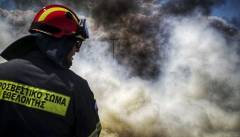 Υπό έλεγχο η φωτιά κοντά στη Μονή Χιλανδαρίου στο Άγιον Όρος