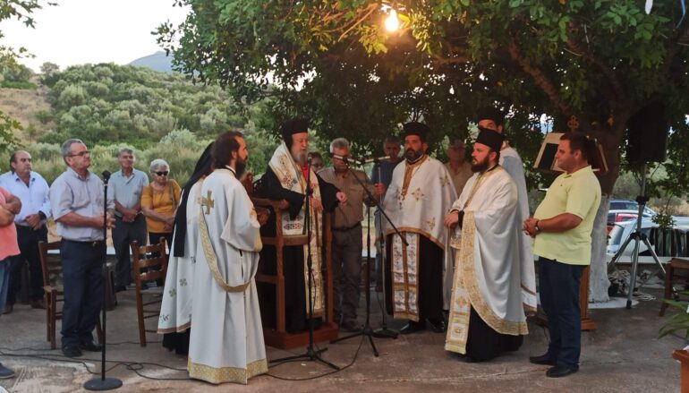 Αρχιερατικός Εσπερινός Καταθέσεως της Τιμίας Ζώνης στην Ι. Μ. Καρυστίας