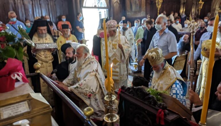 Εντός του Ναού η λιτάνευση του σκηνώματος Αγίου Σπυρίδωνος στην Κέρκυρα