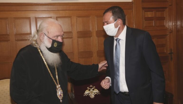 Στον Αρχιεπίσκοπο ο Κοσμήτορας της Θεολογικής Σχολής Αθηνών
