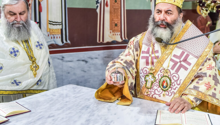 Ιερές Ακολουθίες επί τη Διασαλεύση Αγίας Τραπέζης στον Ι. Ν. Αγ. Βασιλείου Λαγκαδά