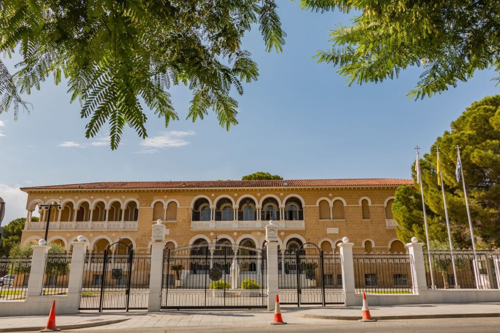 Αρχιερείς της Κύπρου κατά του Αρχιεπισκόπου Χρυσοστόμου