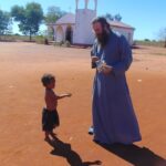 Διάλογος μεταξύ παιδιού και Ιεραποστόλου στην Αφρική