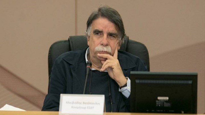 Βατόπουλος: “Λογικά οι εκκλησίες θα είναι κλειστές τα Χριστούγεννα”