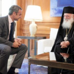 Κυβέρνηση προς Εκκλησία: “Η εφαρμογή των μέτρων αποτελεί υποχρέωση όλων”