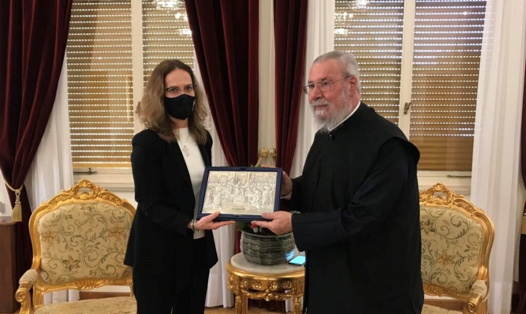 Η νέα Πρέσβειρα της Γαλλίας στον Αρχιεπίσκοπο Κύπρου