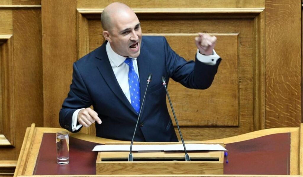 Μπογδάνος: “Ρατσιστικό το πόστερ του ΠΟΥ για τους χριστιανούς”