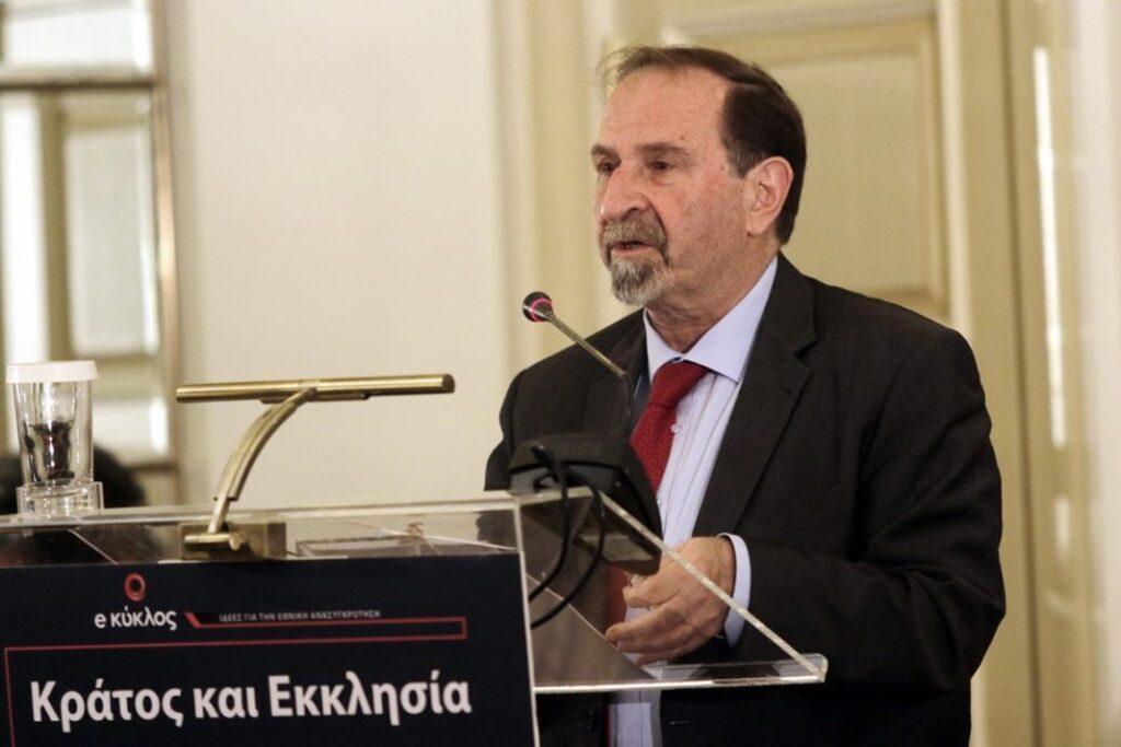 Κονιδάρης: Υποχρεωτικός εμβολιασμός των ιερέων – Συνέπειες για τους πνευματικούς που επηρεάζουν πιστούς