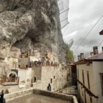 Άνοιξε η Παναγία Σουμελά στον Πόντο, μετά από 6 χρόνια – 5.000 επισκέπτες σε δύο ημέρες