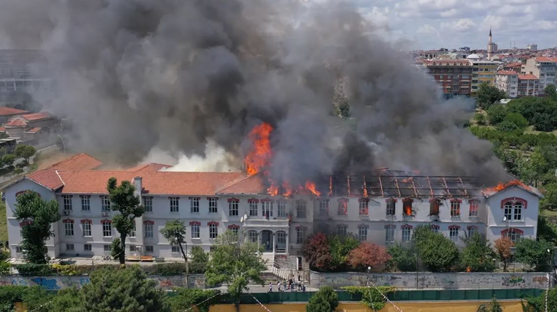 Φωτιά στο Ελληνικό Νοσοκομείο Βαλουκλή της Κωνσταντινούπολης