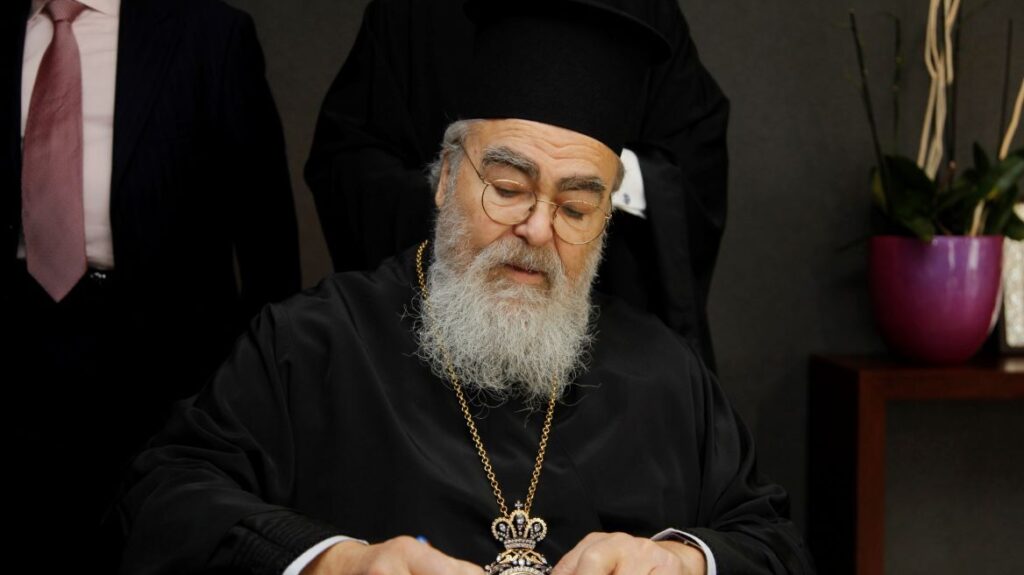 Επτά γυναίκες μηνύουν τον Μητροπολίτη Δωδώνης: “Εσύ μας κακοποιείς διπλά”