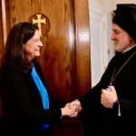 Την υπουργό Εσωτερικών Νίκη Κεραμέως υποδέχθηκε ο Αρχιεπίσκοπος Αμερικής