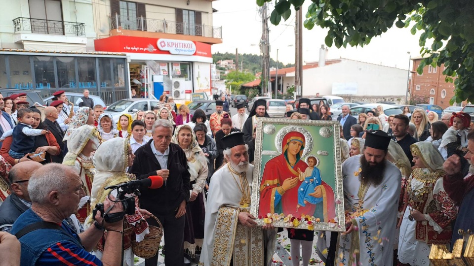 Υποδοχή Ιεράς Εικόνος της Παναγίας “Αρβανίτισσας” στον Κάλαμο