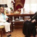 Συνάντηση Αρχιεπισκόπου με την Υφυπουργό Ανάπτυξης Ζωή Ράπτη 