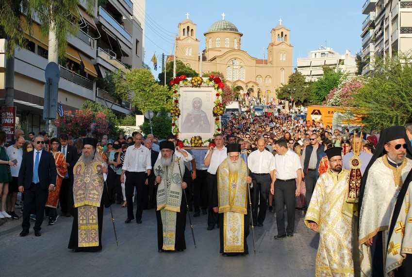 Μεθέορτος Ἑσπερινός καί πάνδημη Λιτανεία τῆς Εἰκόνας τῆς Ἁγίας Φωτεινῆς