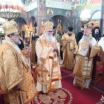 Αρχιερατικό συλλείτουργο για τα ονομαστήρια του Μητροπολίτη Περιστερίου